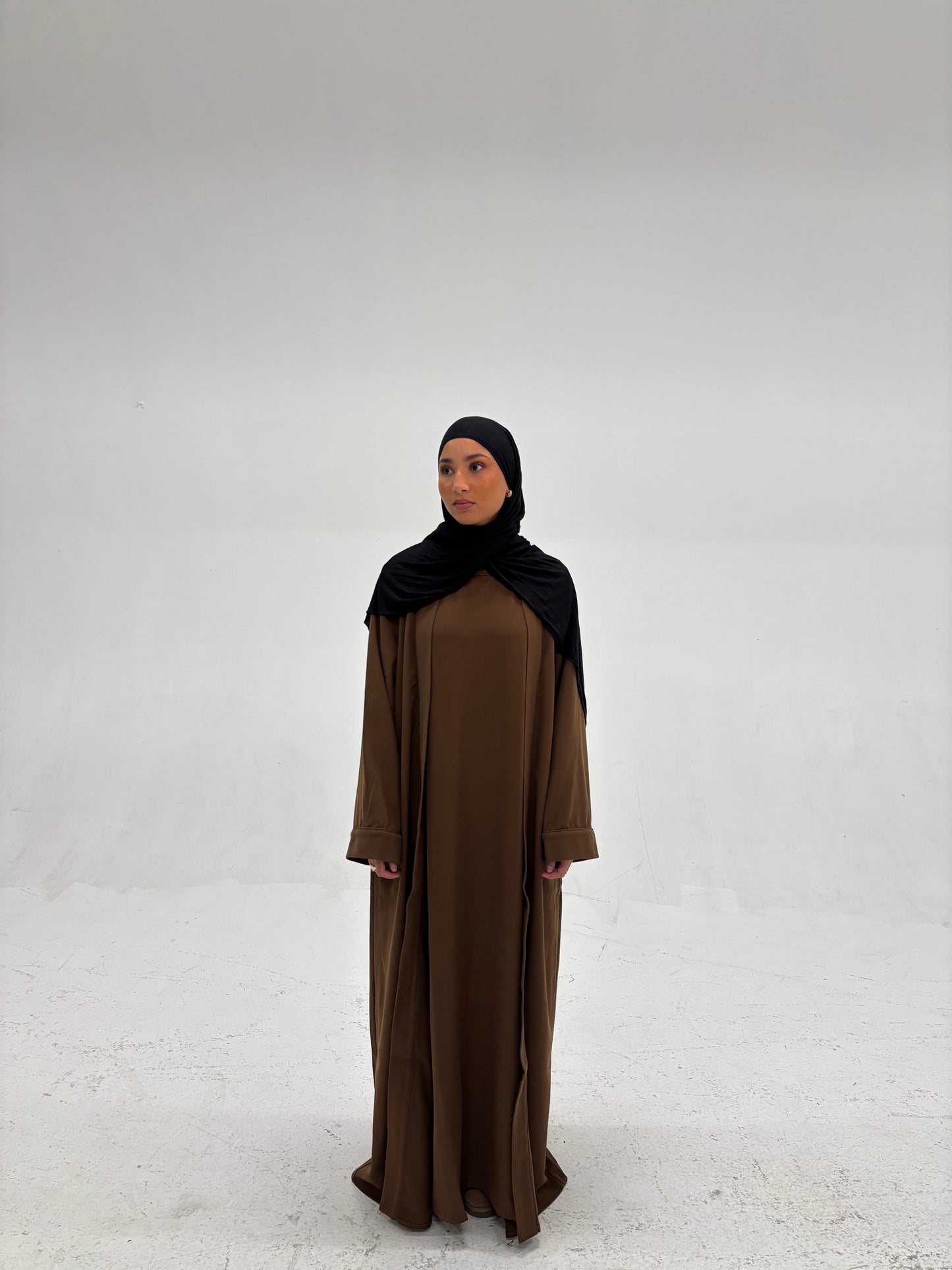 Essential Open Abaya - Chocolate